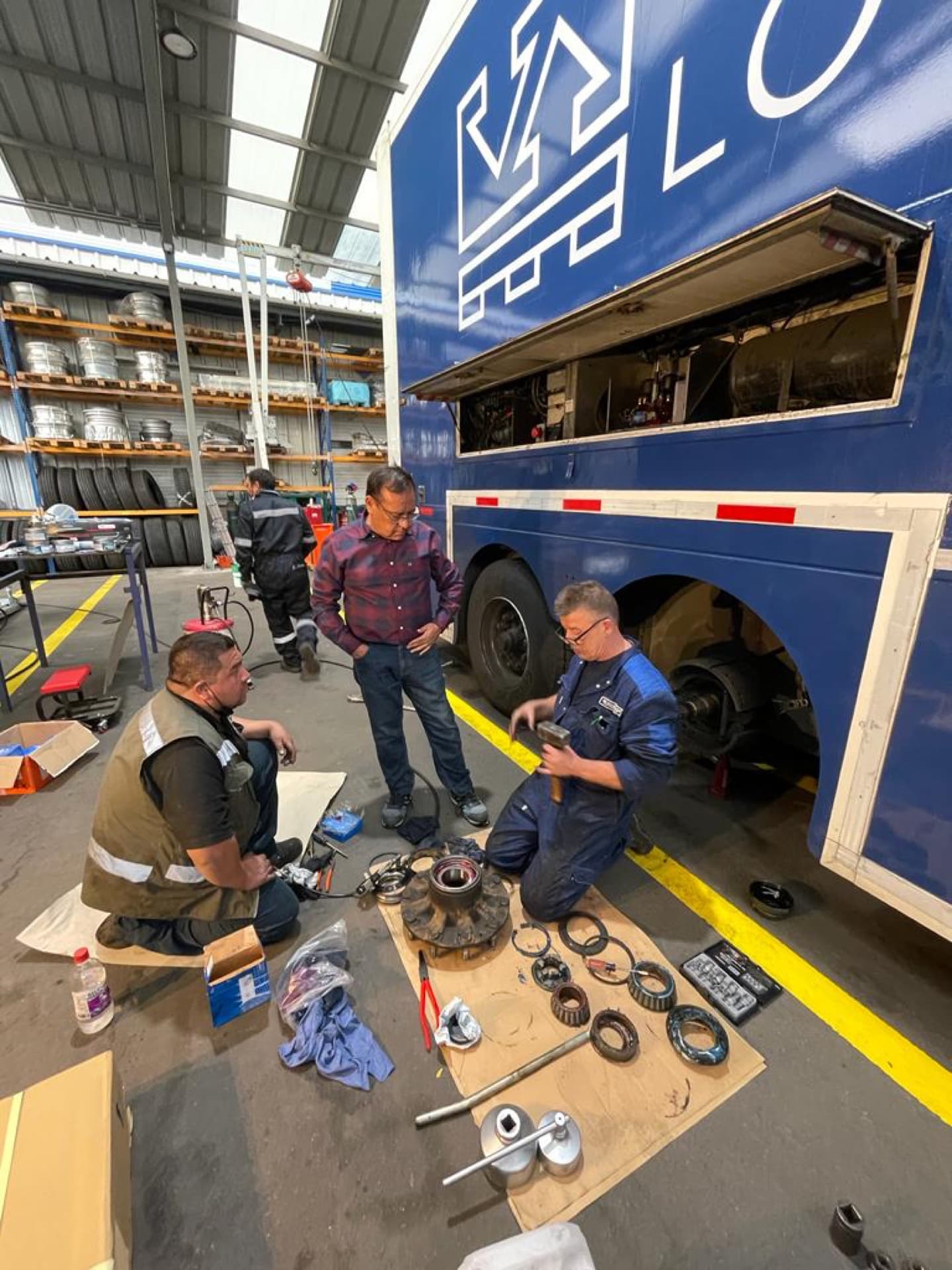 Trailer Logistics spare parts warehouse with identified racks and stocked SKUs for the 12 represented brands